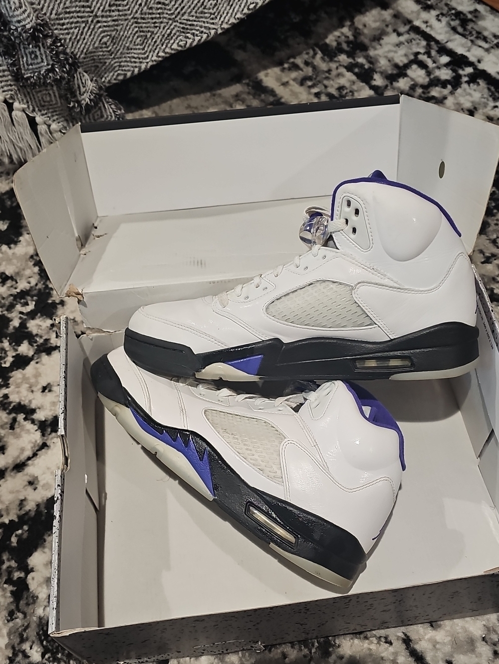 Nike Air Jordan 5 Retro sneakers in the Dark Concord Mens Sz 10